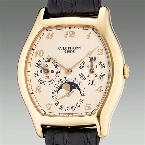 patek philippe perpetual calendar replica